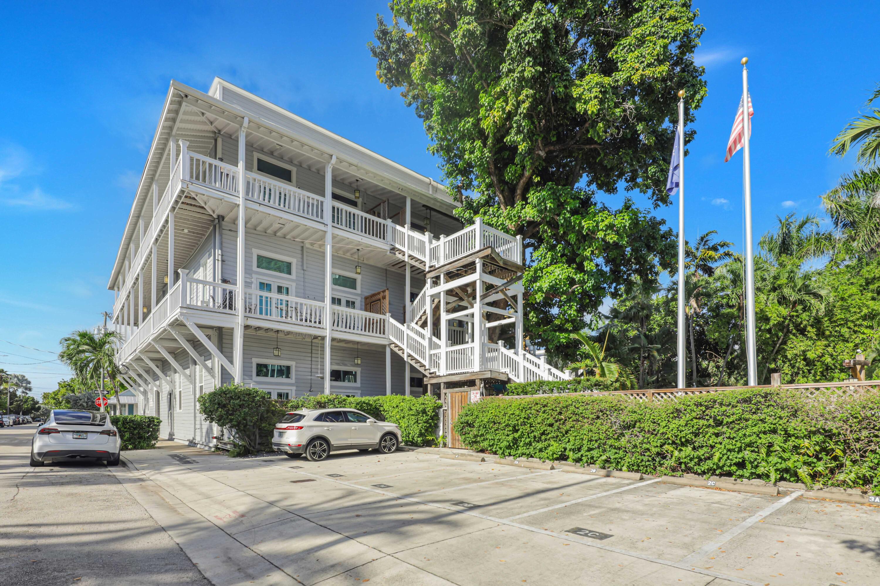 800 Fleming Street, Unit B3 Key West, FL 33040 - Photo 33 of 41 030