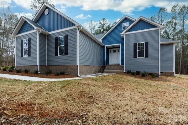 $509,900 | 502 Squaw Lane, Edgemoor, SC 29712