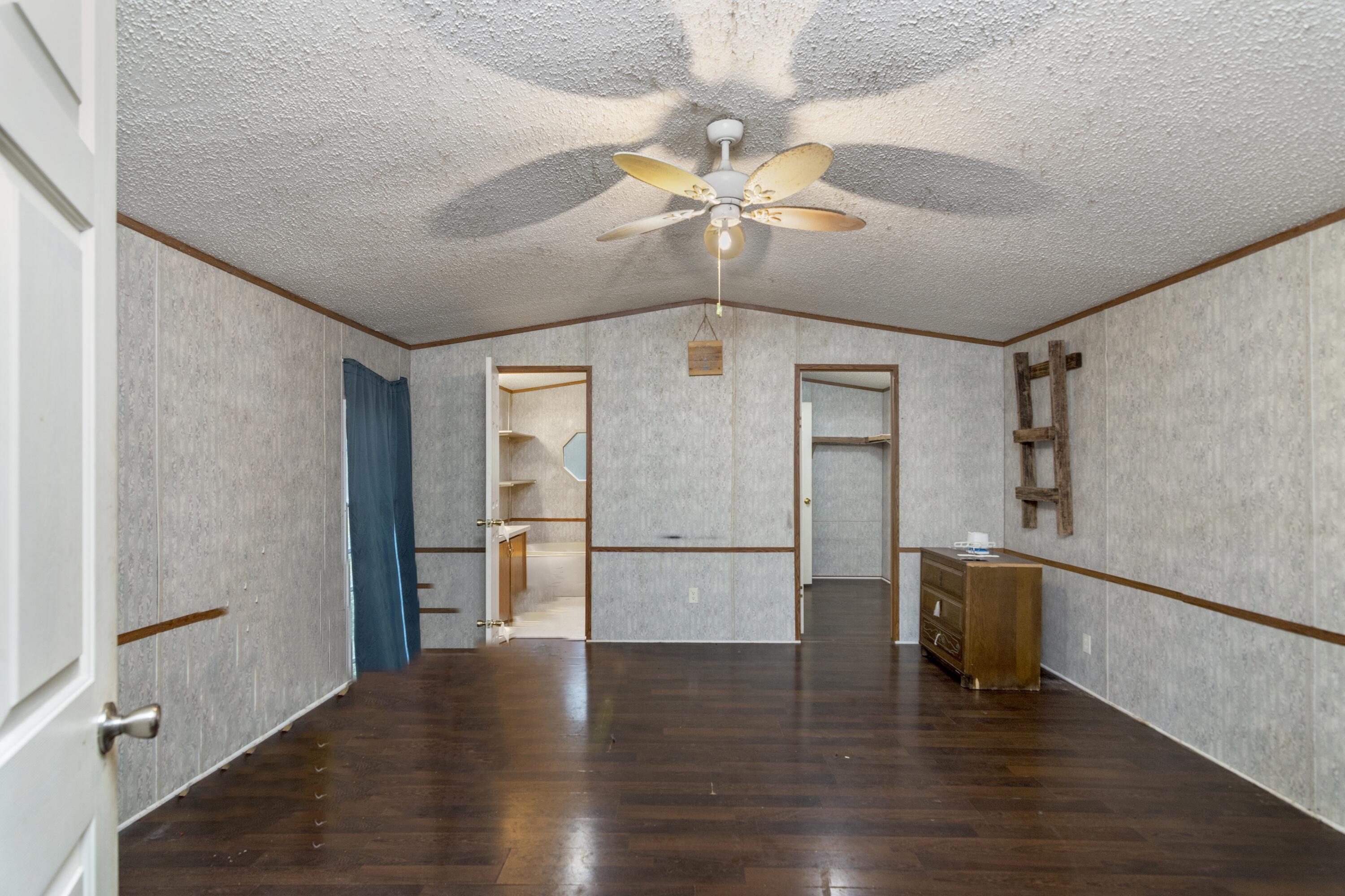 5056 Keyser Mill Road Baker, FL 32531 - Photo 8 of 19 5CB6B67D-DA6A-45BF-B4A3-C4399A88AF81_1_2