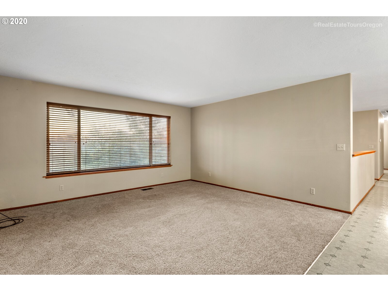 24725 Southeast Wallace Road Salem, OR 97304 - Photo 12 of 30 Gallery Image 12