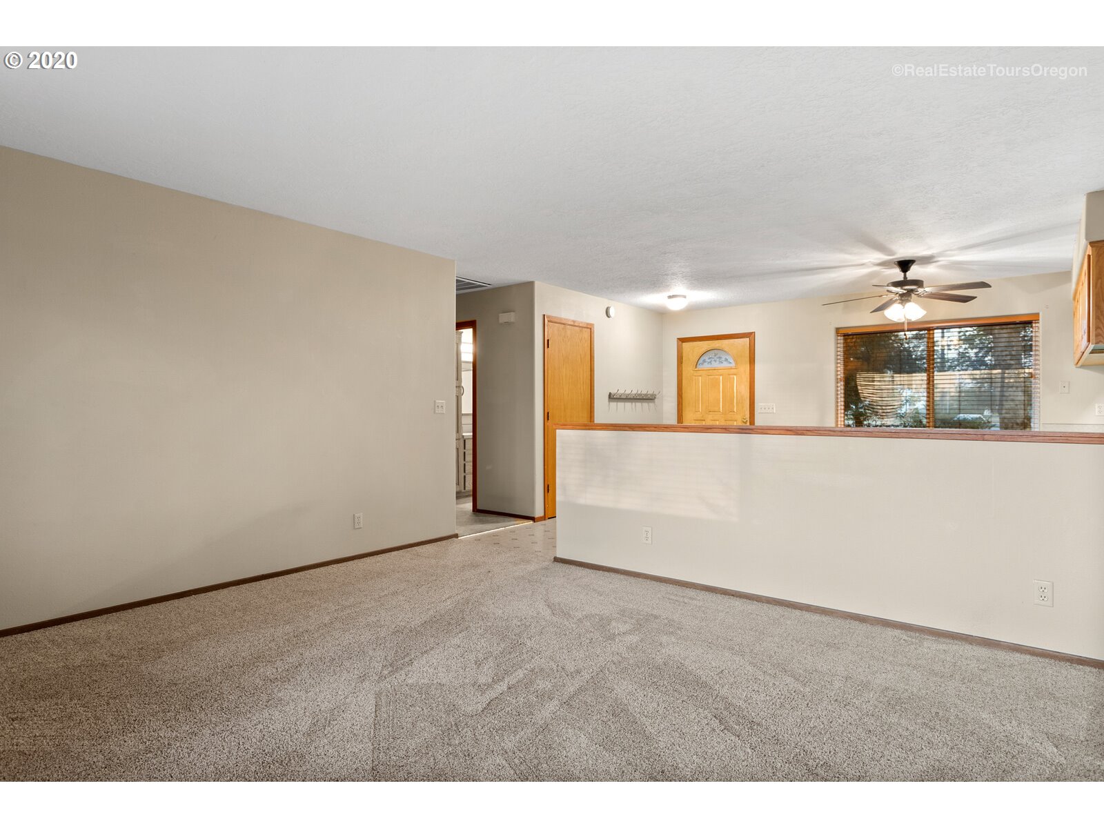 24725 Southeast Wallace Road Salem, OR 97304 - Photo 6 of 30 Gallery Image 6