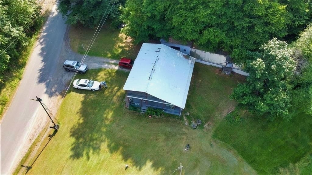 1353 Peas Eddy Road Hancock, NY 13783 - Photo 4 of 24