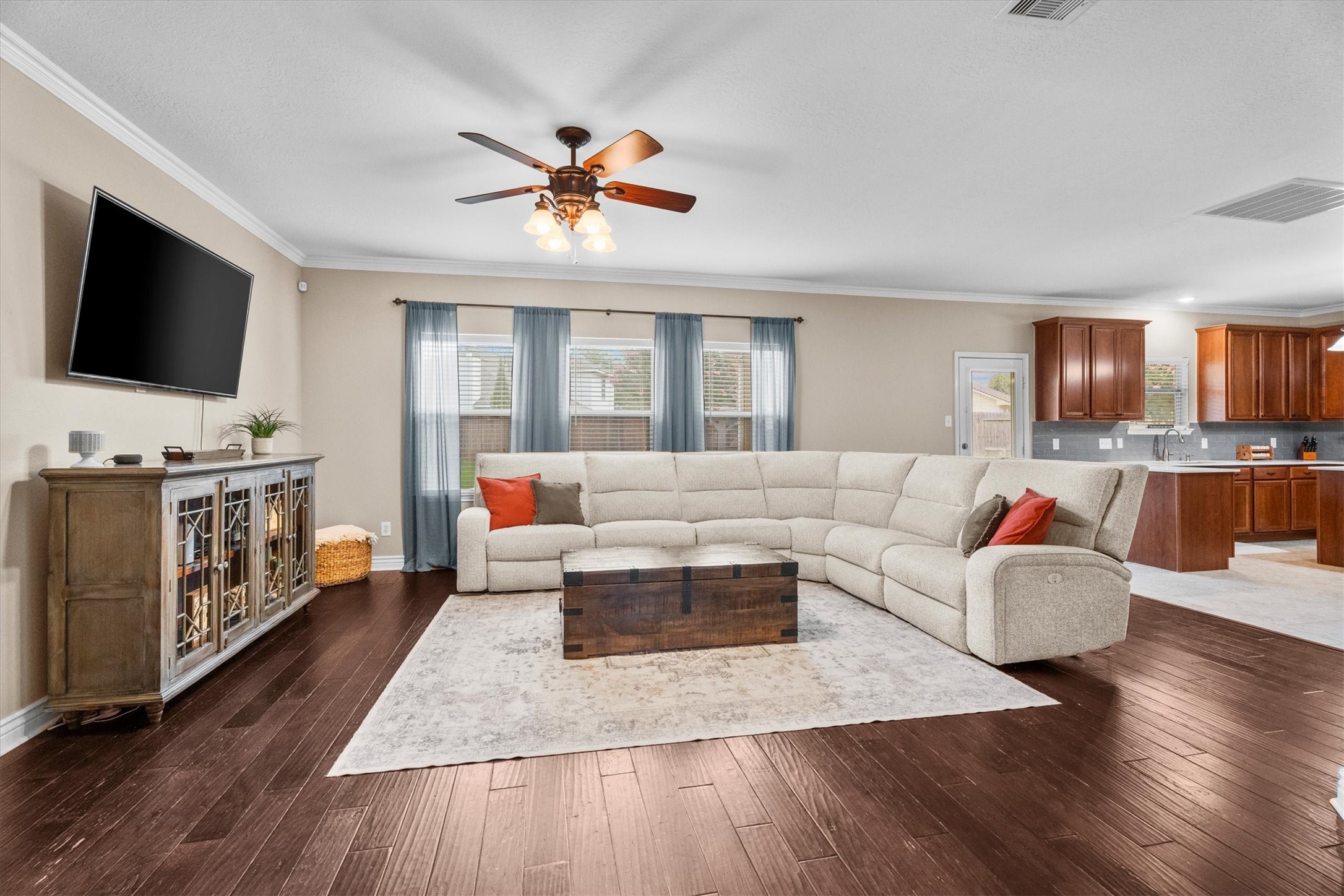 11802 Ribbon Falls Court Tomball, TX 77375 - Photo 7 of 35
