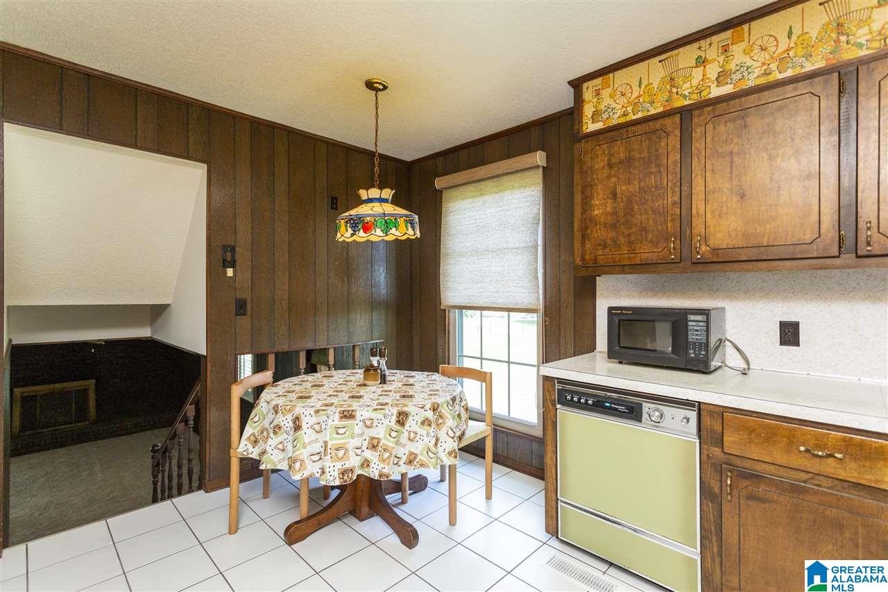 433 7th Avenue Pleasant Grove, AL 35127 - Photo 15 of 39