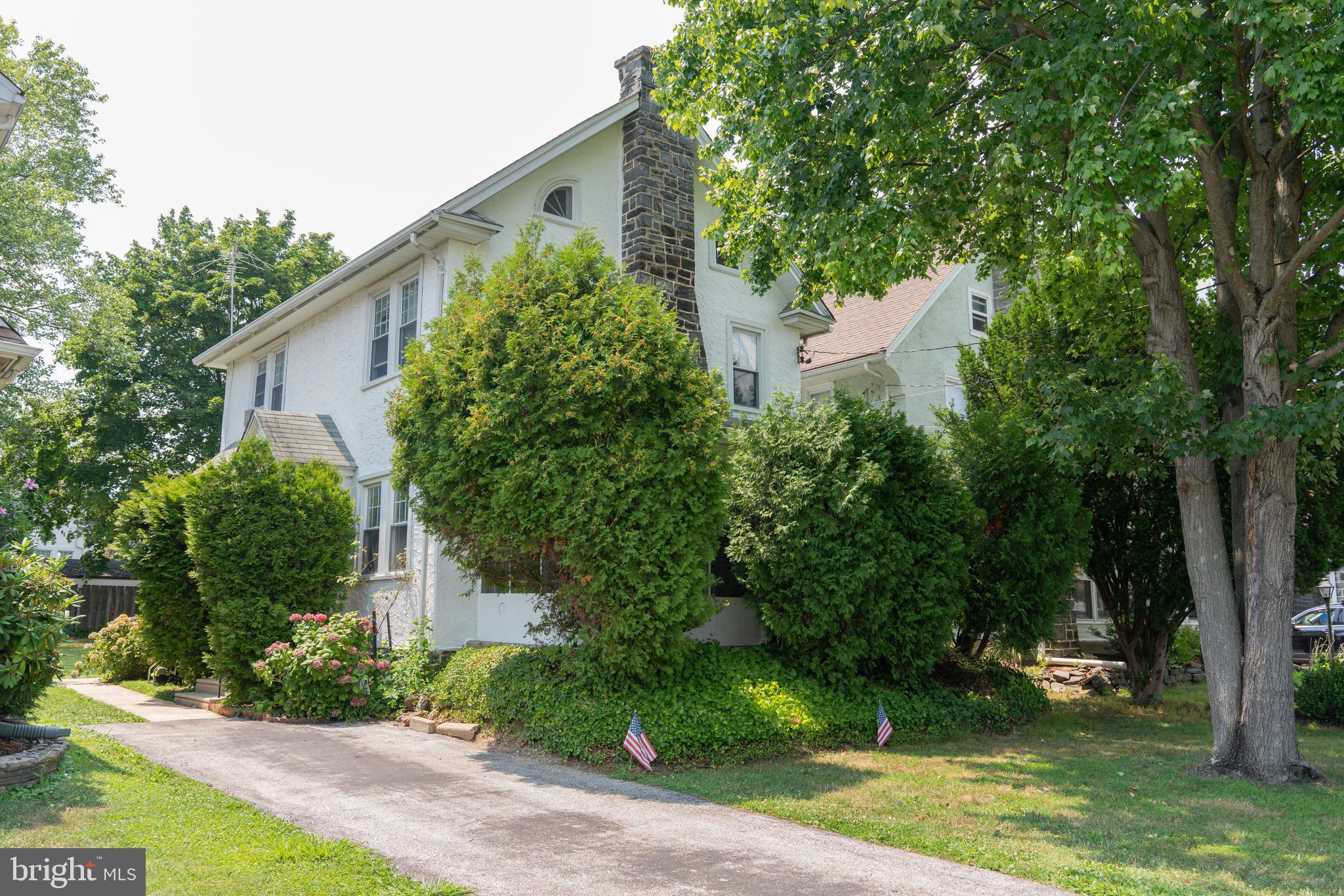 130 Shelbourne Road Havertown, PA 19083 - Photo 1 of 12