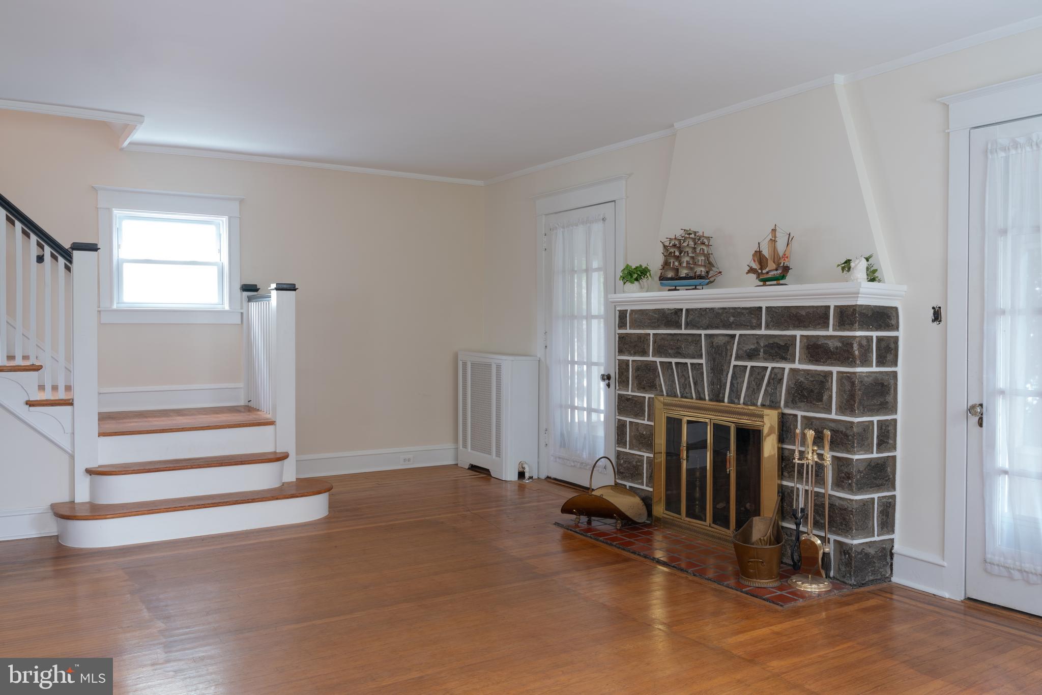 130 Shelbourne Road Havertown, PA 19083 - Photo 4 of 12