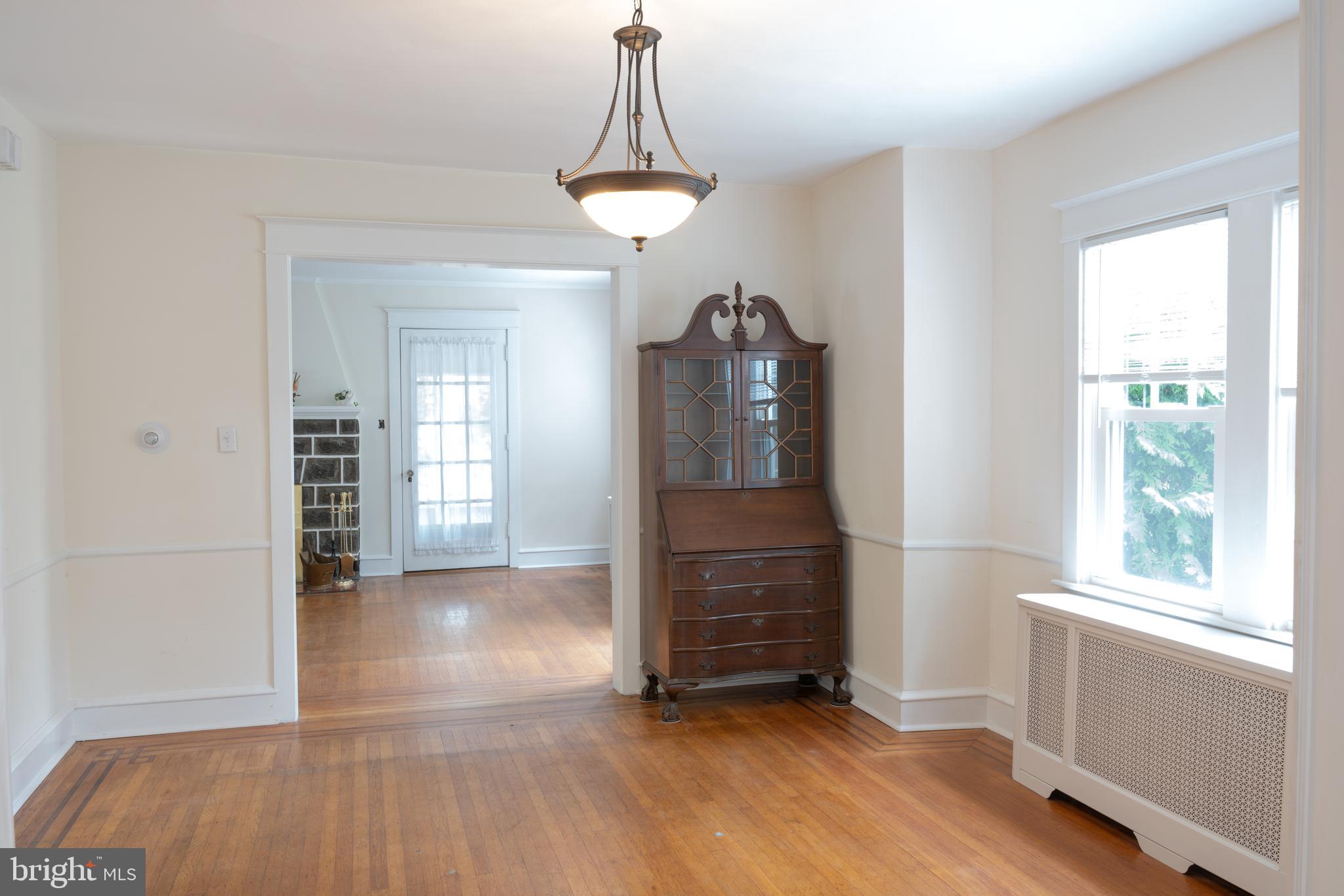 130 Shelbourne Road Havertown, PA 19083 - Photo 5 of 12