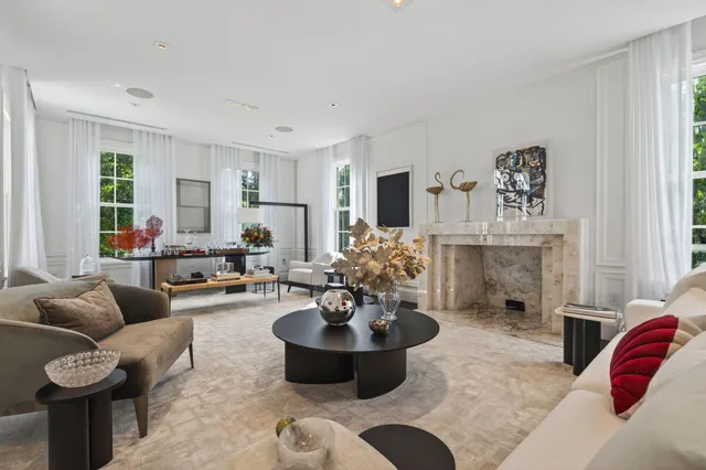 $110,000 | 142 South County Road, Palm Beach, FL 33480