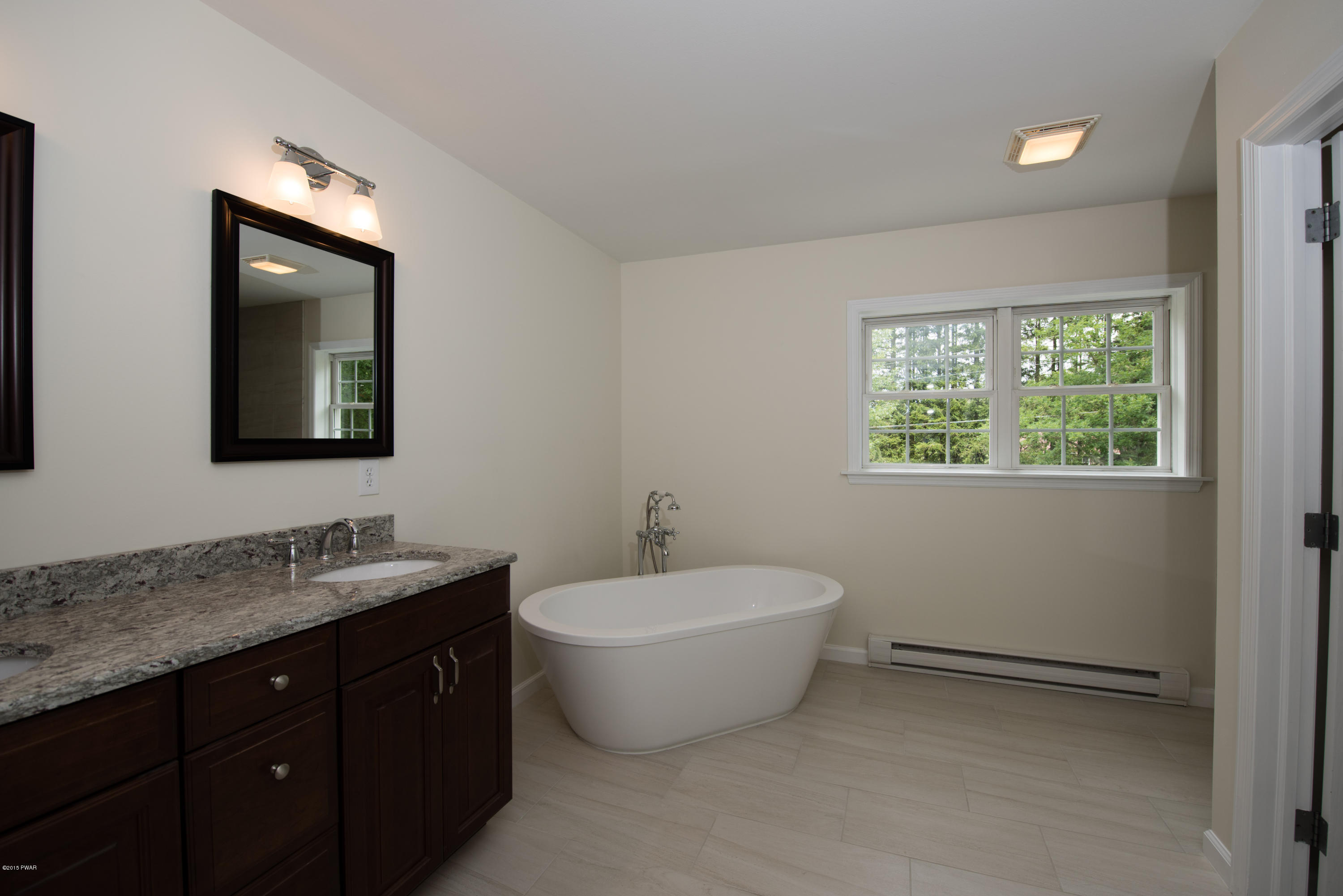 102 Meadow Ridge Acres Road Dingmans Ferry, PA 18328 - Photo 12 of 24 Gallery Image 12