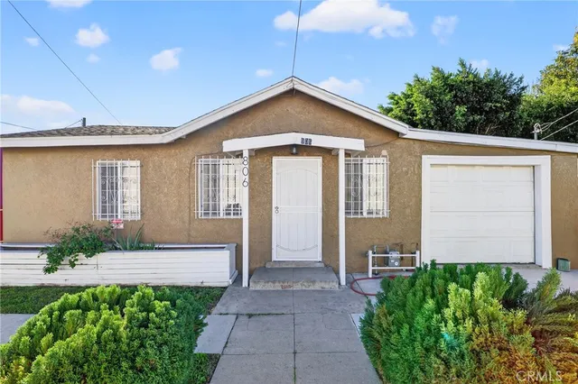 $589,000 | 806 West Spruce Street, Compton, CA 90220