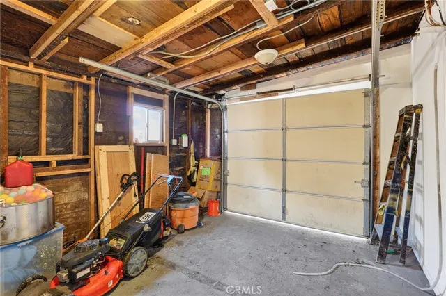 $589,000 | 806 West Spruce Street, Compton, CA 90220