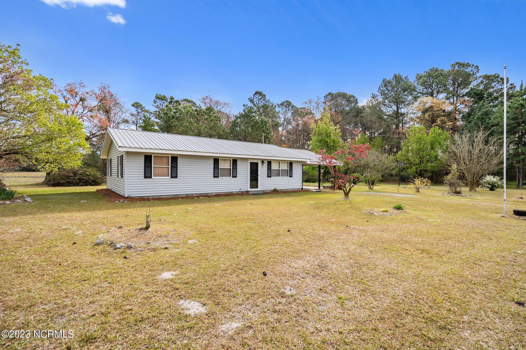 315 Batchelor Bay Road Wallace, NC 28466 - Photo 31 of 49 5-web-or-mls-DSC01297