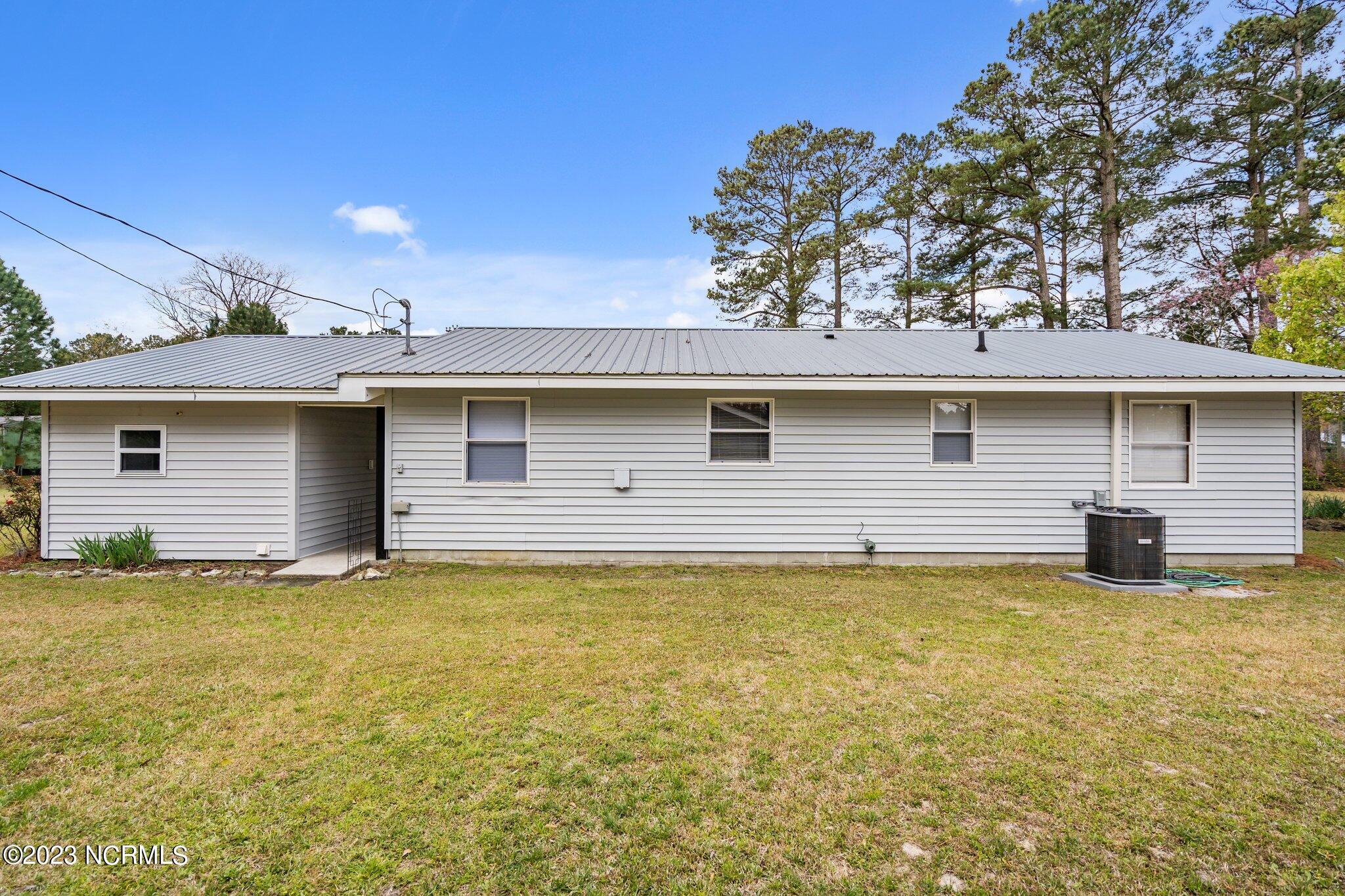 315 Batchelor Bay Road Wallace, NC 28466 - Photo 34 of 49 8-web-or-mls-DSC01300