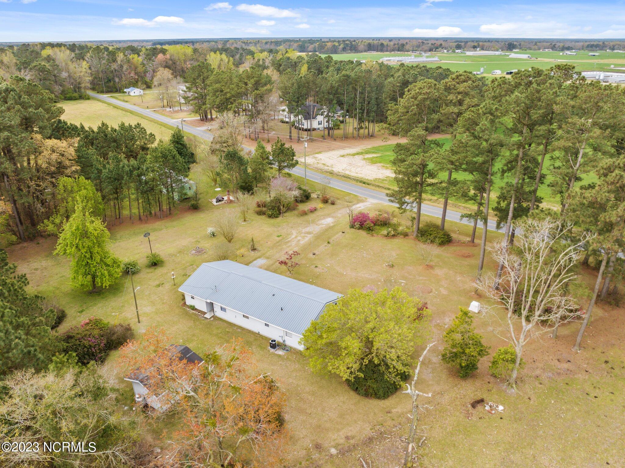 315 Batchelor Bay Road Wallace, NC 28466 - Photo 45 of 49 20-web-or-mls-DJI_0936