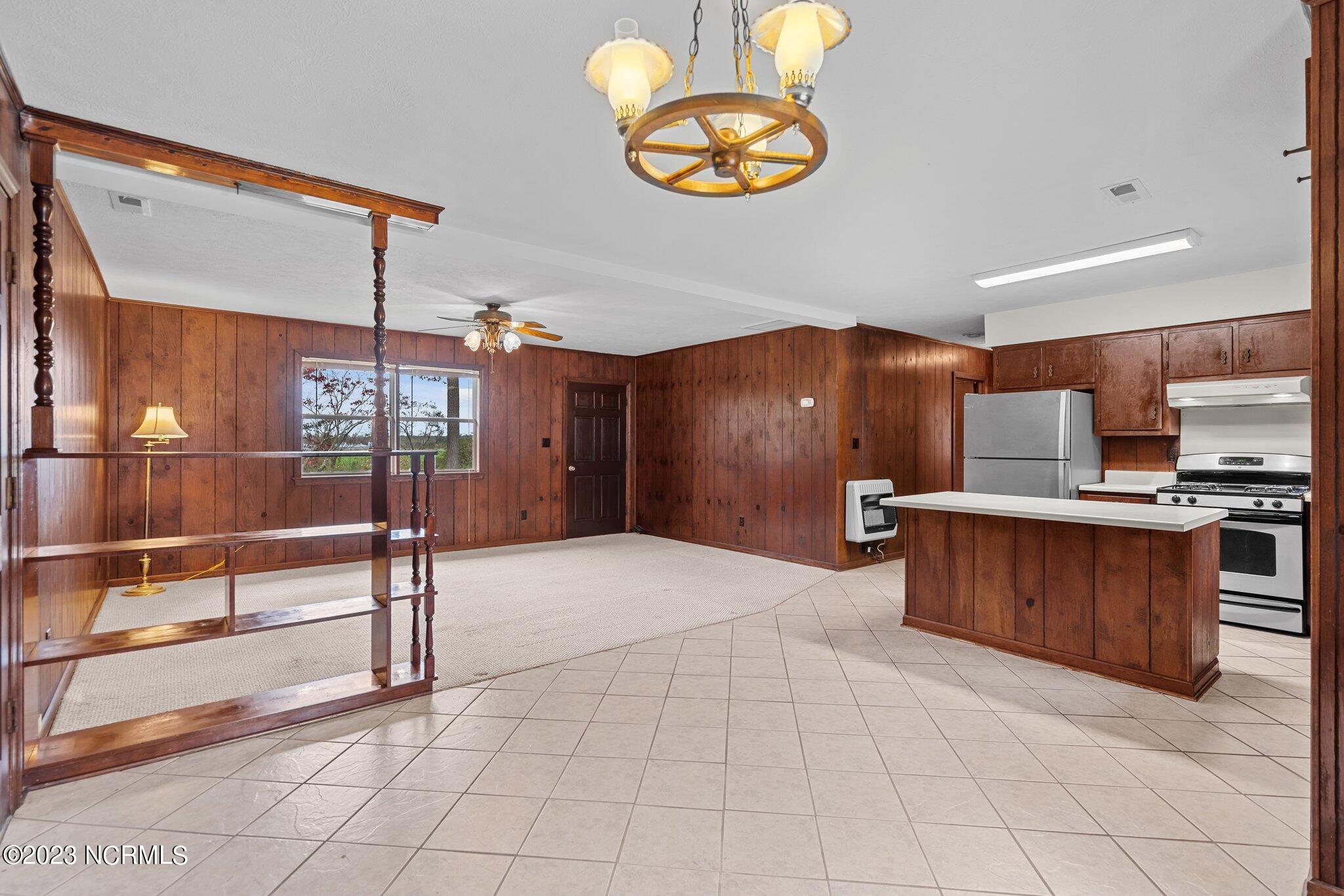 315 Batchelor Bay Road Wallace, NC 28466 - Photo 8 of 49 40-web-or-mls-DSC01359