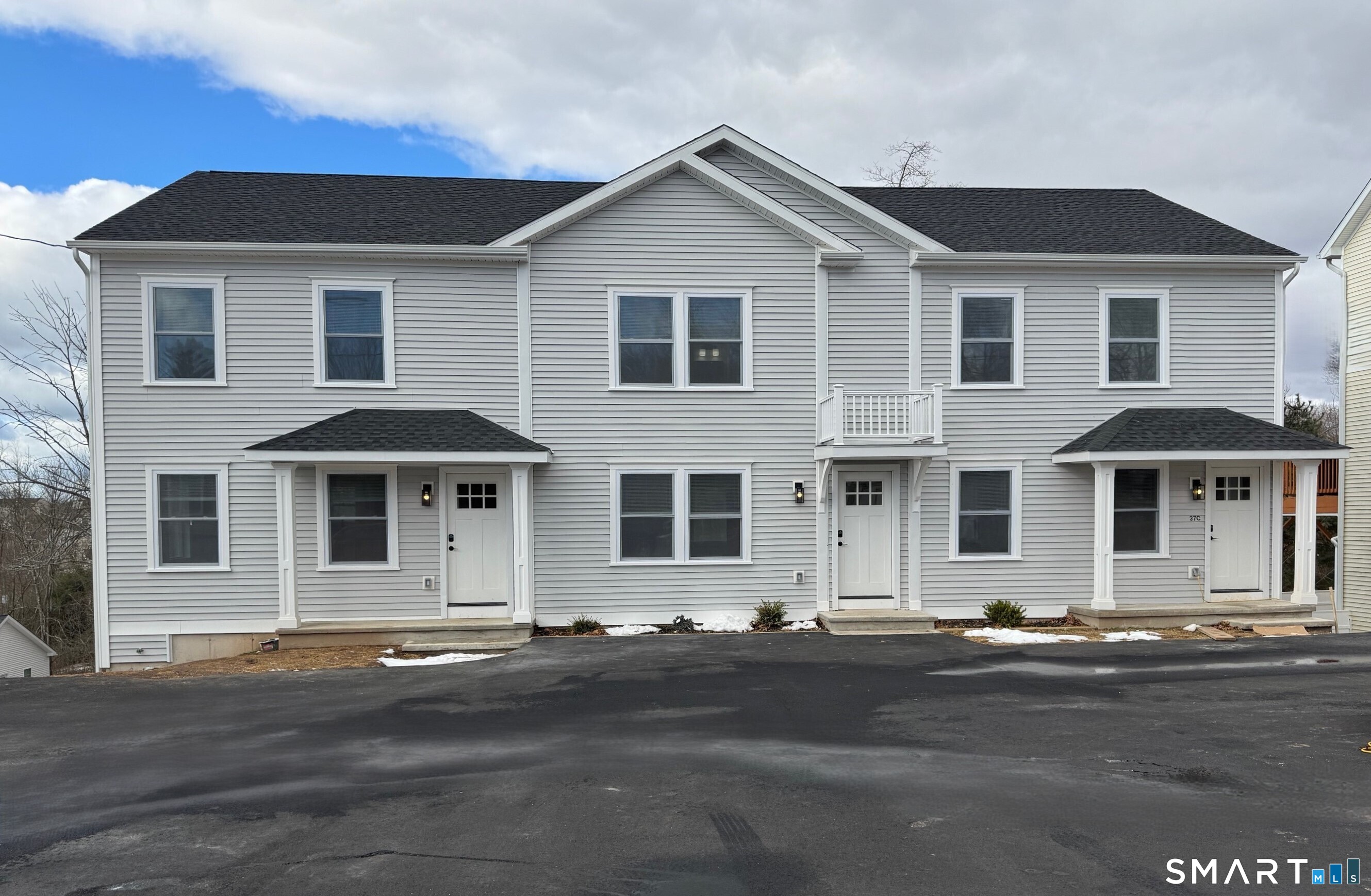 37 Brainerd Road Branford, CT 06405 - Photo 1 of 15