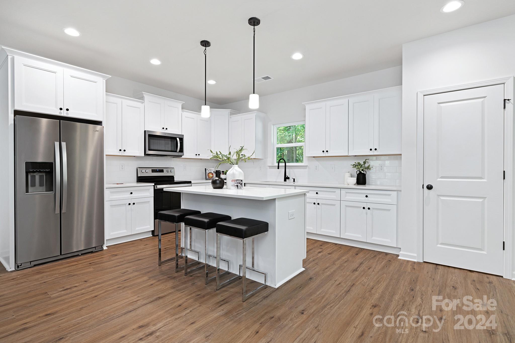 11123 Johnson-Davis Road Huntersville, NC 28078 - Photo 9 of 31 Gallery Image 9