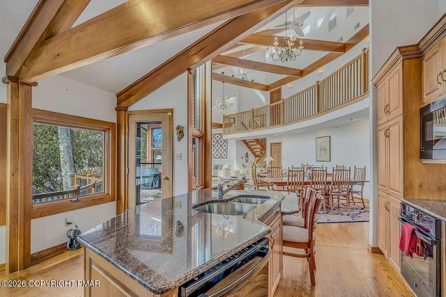 $2,850,000 | 487 North Lake Drive, Lake Harmony, PA 18624