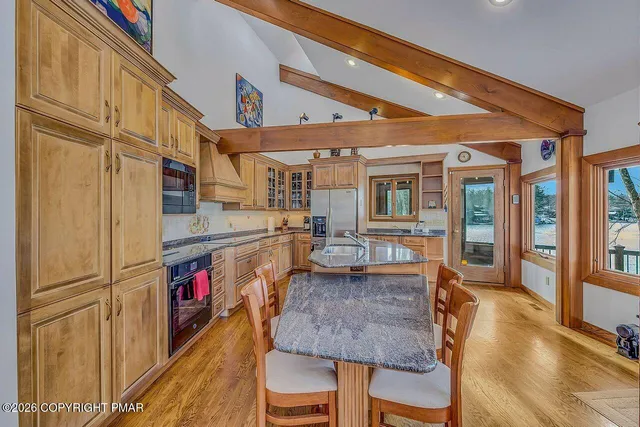 $2,850,000 | 487 North Lake Drive, Lake Harmony, PA 18624