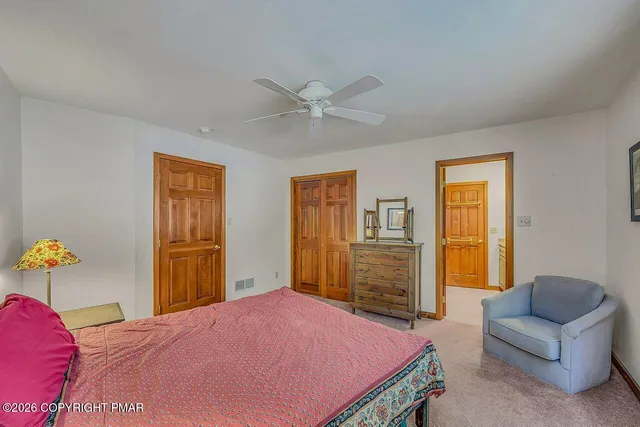 $2,850,000 | 487 North Lake Drive, Lake Harmony, PA 18624