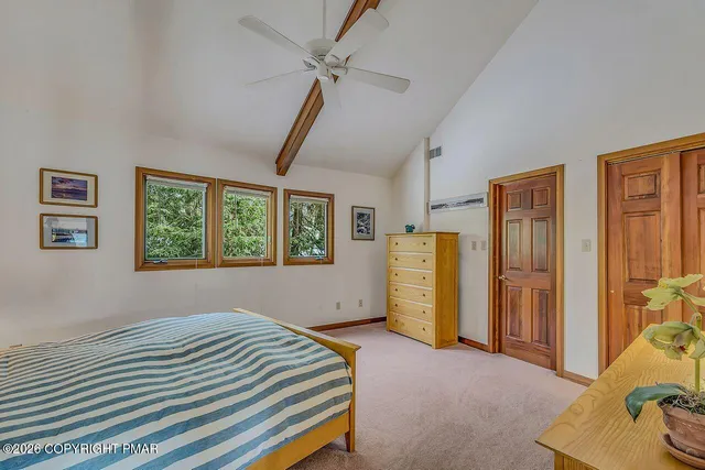 $2,850,000 | 487 North Lake Drive, Lake Harmony, PA 18624