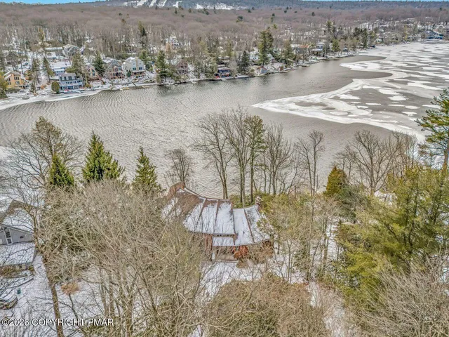 $2,850,000 | 487 North Lake Drive, Lake Harmony, PA 18624