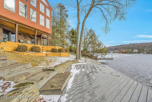 $2,850,000 | 487 North Lake Drive, Lake Harmony, PA 18624