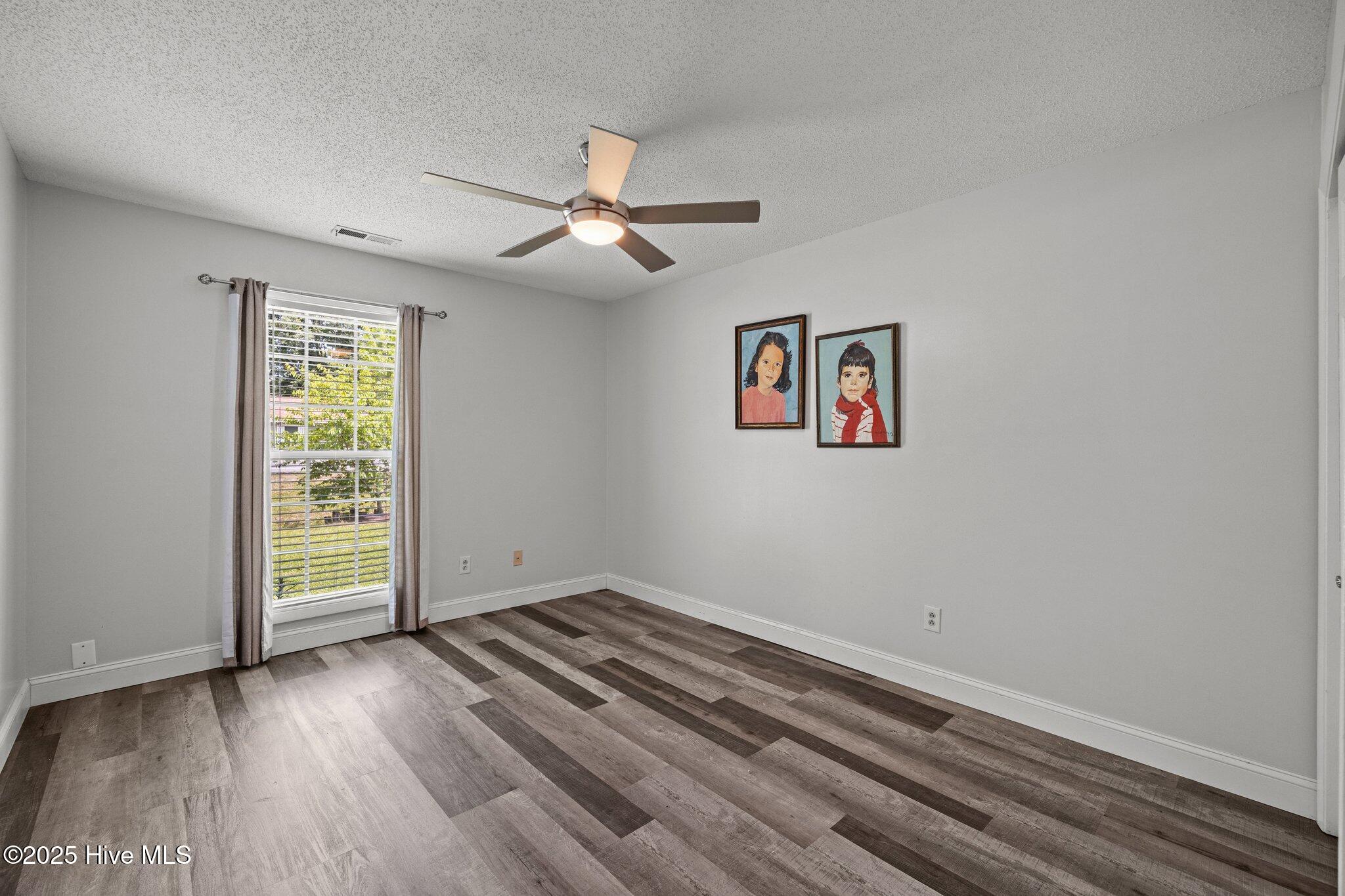 1619 RaceTrack Road New Bern, NC 28562 - Photo 4 of 35 First Bedroom
