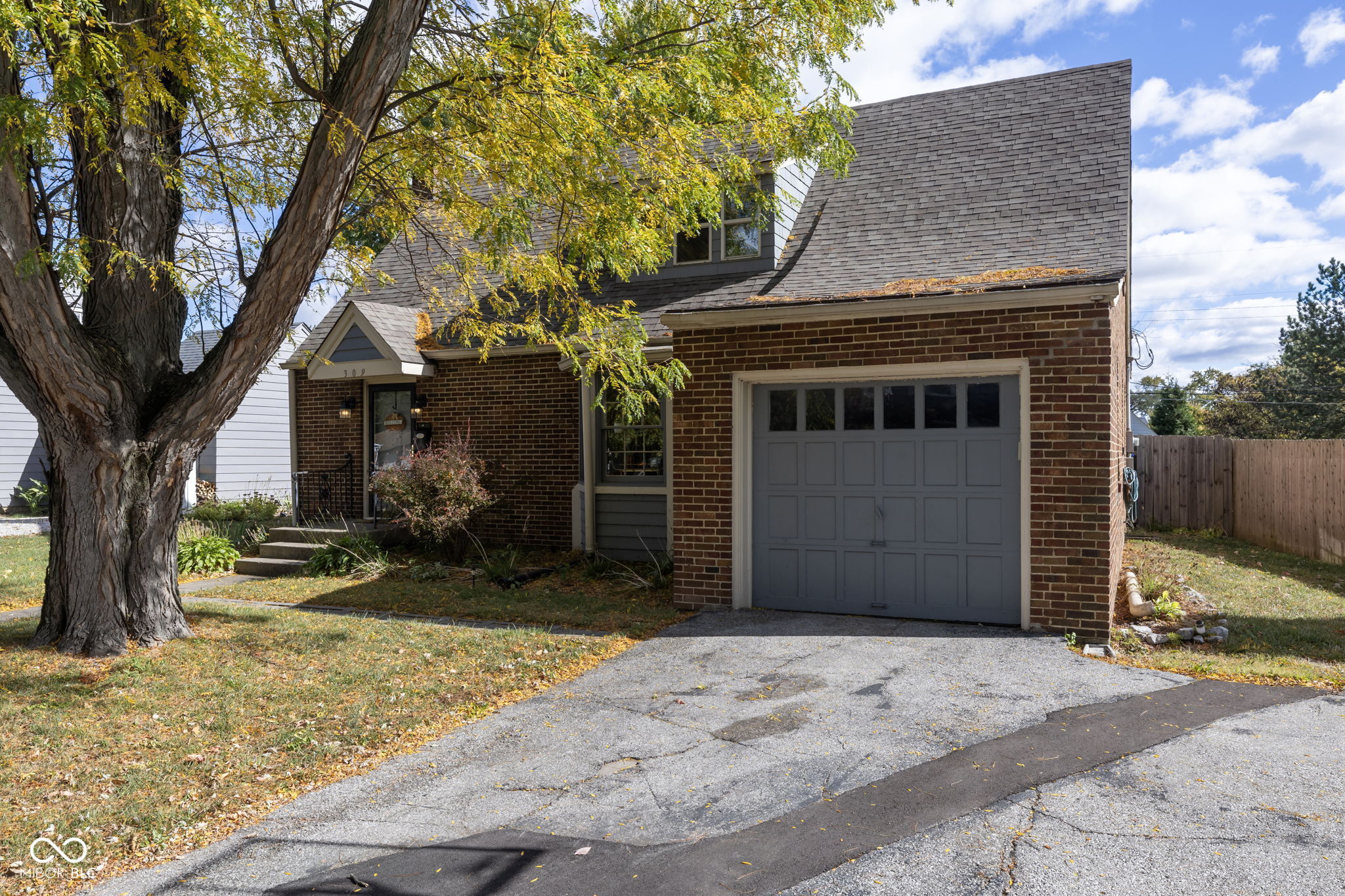 309 Duffey Street Plainfield, IN 46168 - Photo 2 of 29