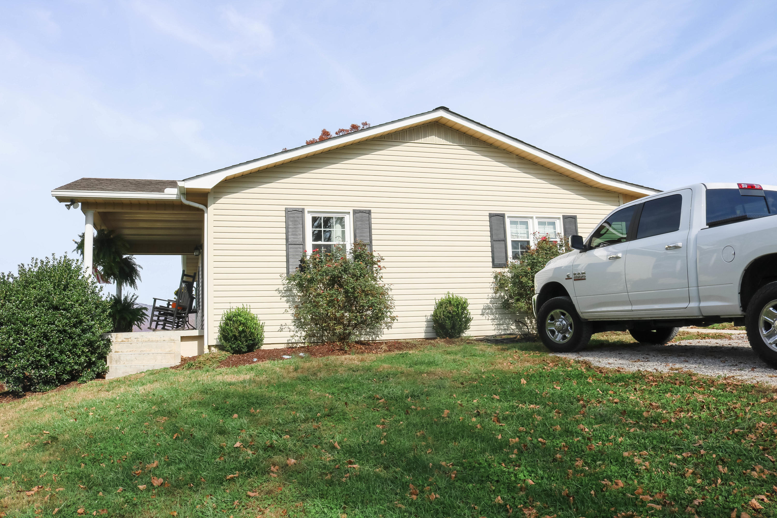 1344 Davis Chapel Road La Follette, TN 37766 - Photo 11 of 28 IMG_4605
