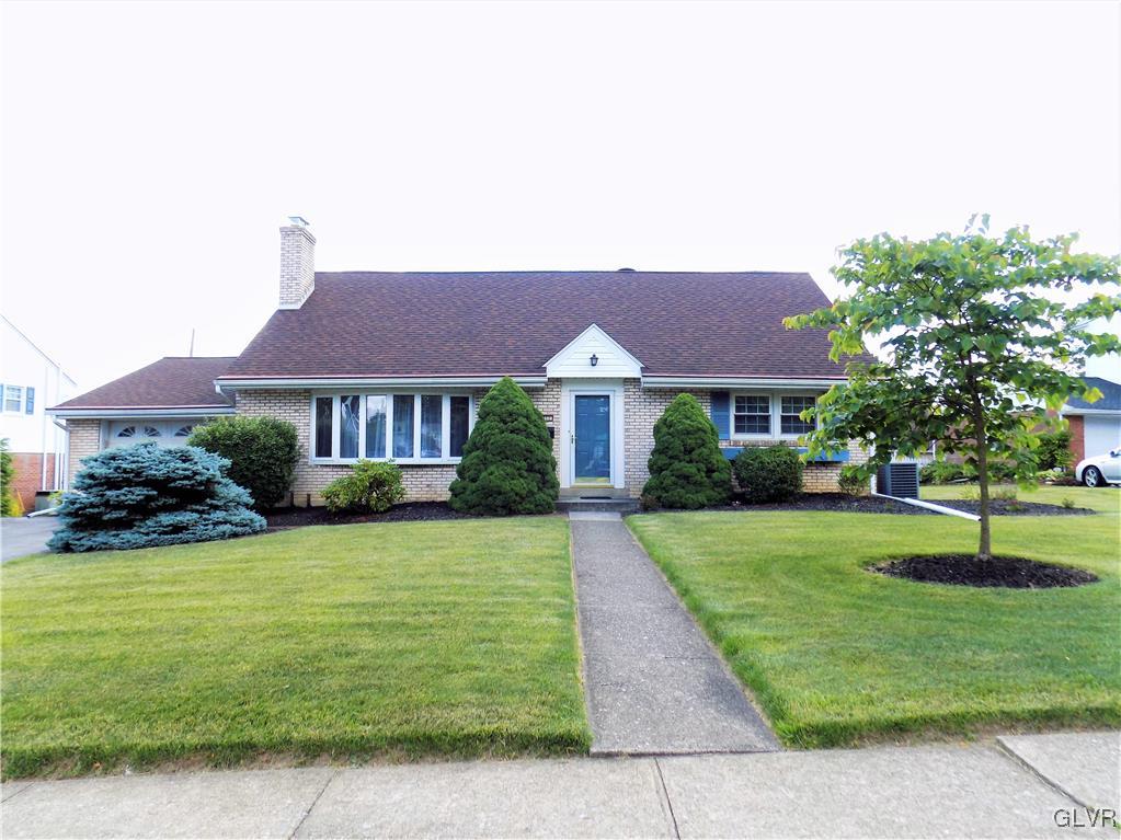 352 Barrett Road Emmaus, PA 18049 - Photo 1 of 25 Gallery Image 1