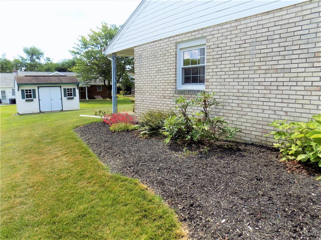 352 Barrett Road Emmaus, PA 18049 - Photo 23 of 25 Gallery Image 23