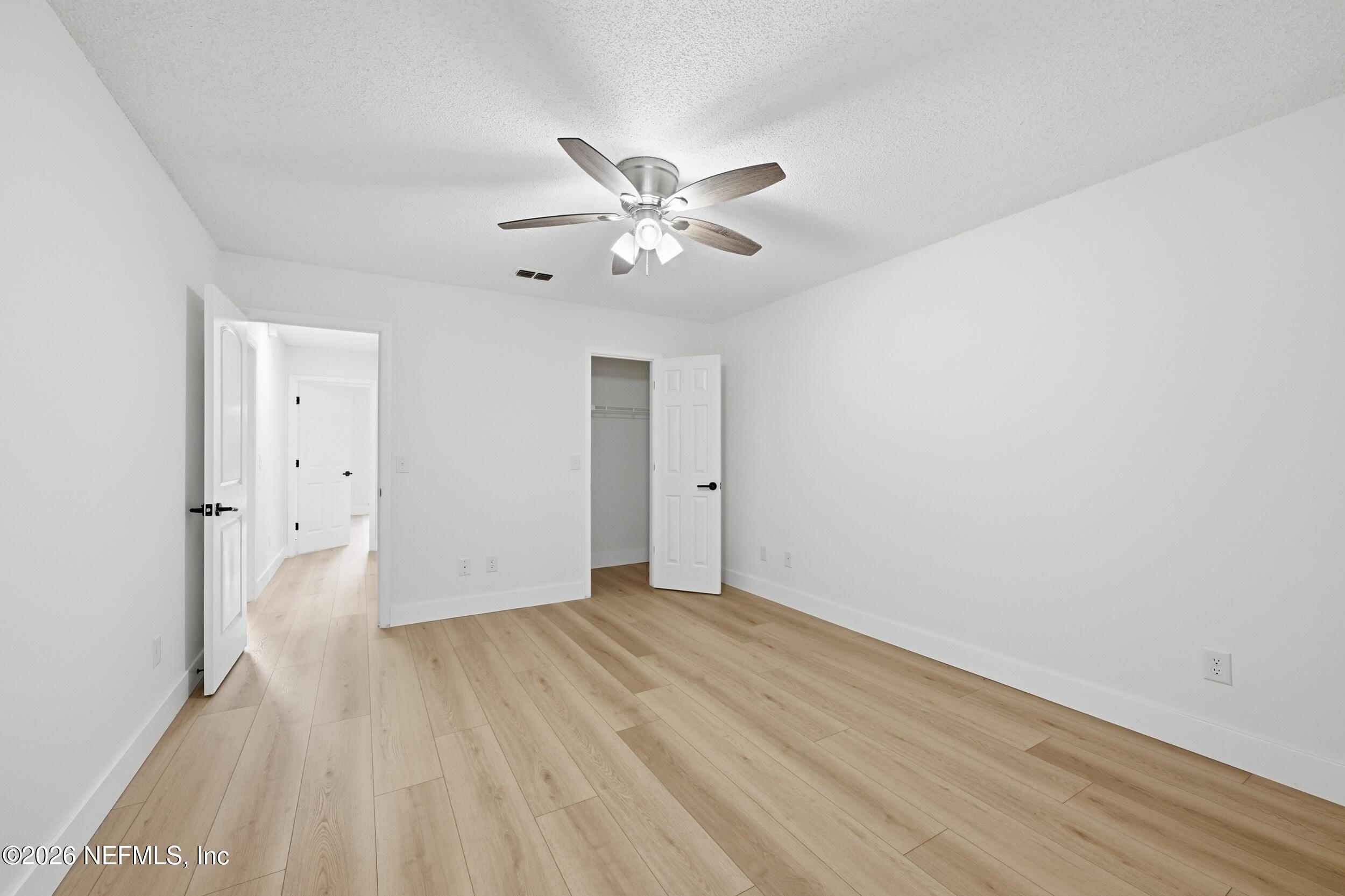 3286 Marbon Road Jacksonville, FL 32223 - Photo 18 of 36 a view of an empty room
