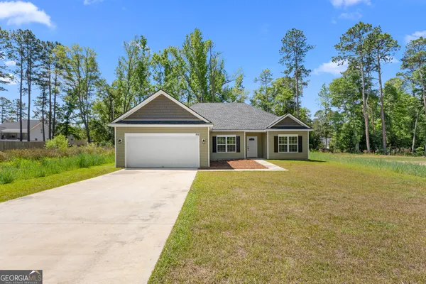 $259,900 | 212 Camelia Drive, Sylvania, GA 30467