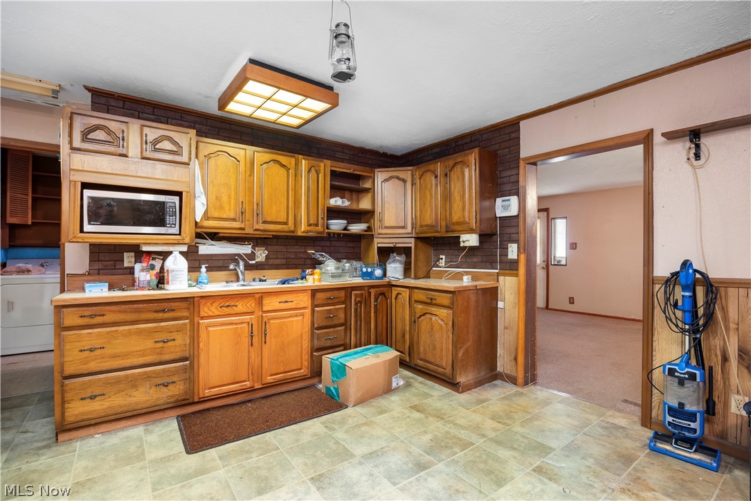 14307 Darrow Road Vermilion, OH 44089 - Photo 11 of 35