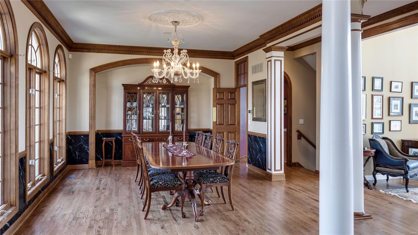 10842 Kennerly Road St. Louis, MO 63128 - Photo 3 of 32 Gallery Image 3