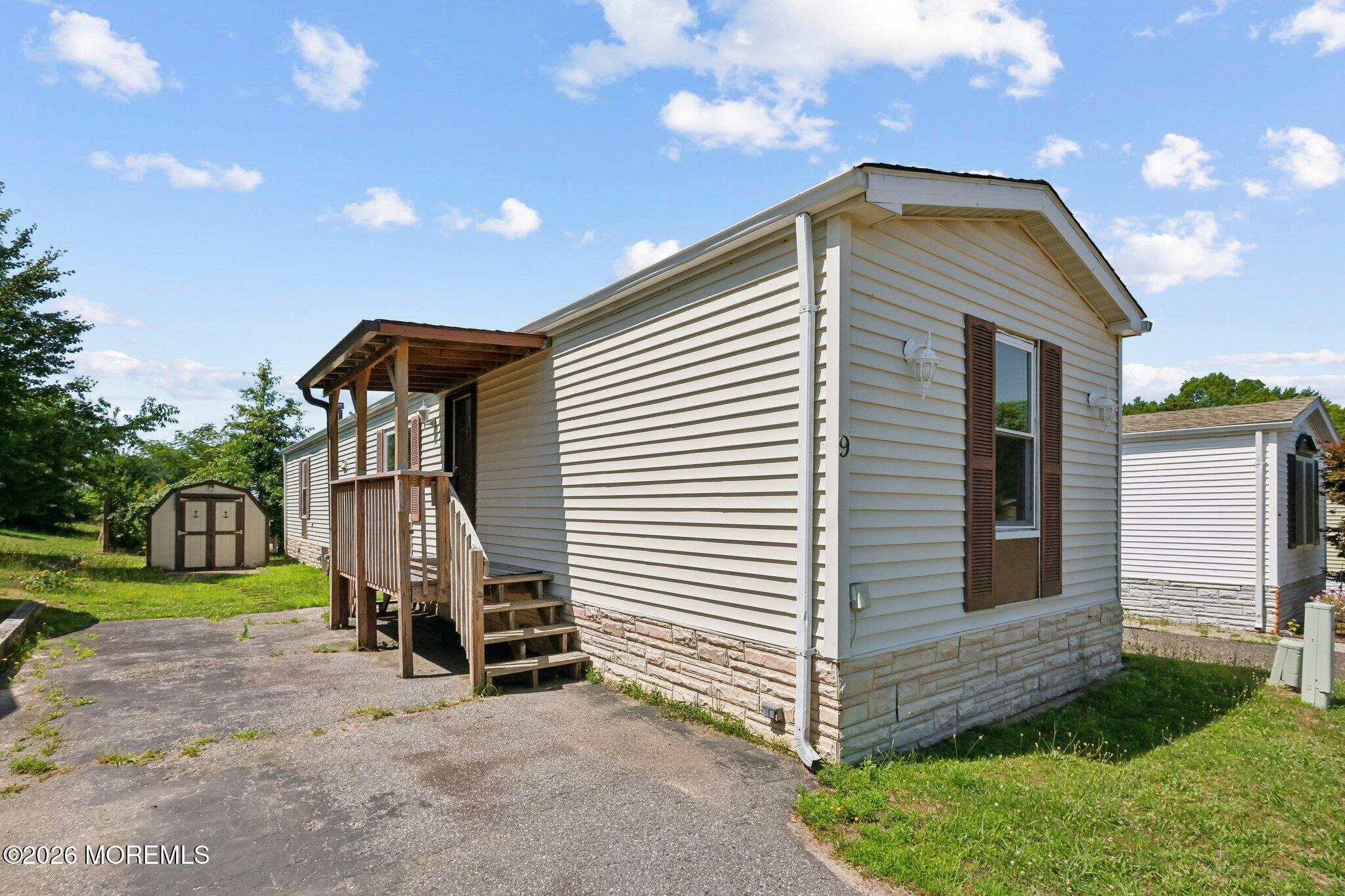 9 Secretariat Street Howell, NJ 07731 - Photo 2 of 24 001