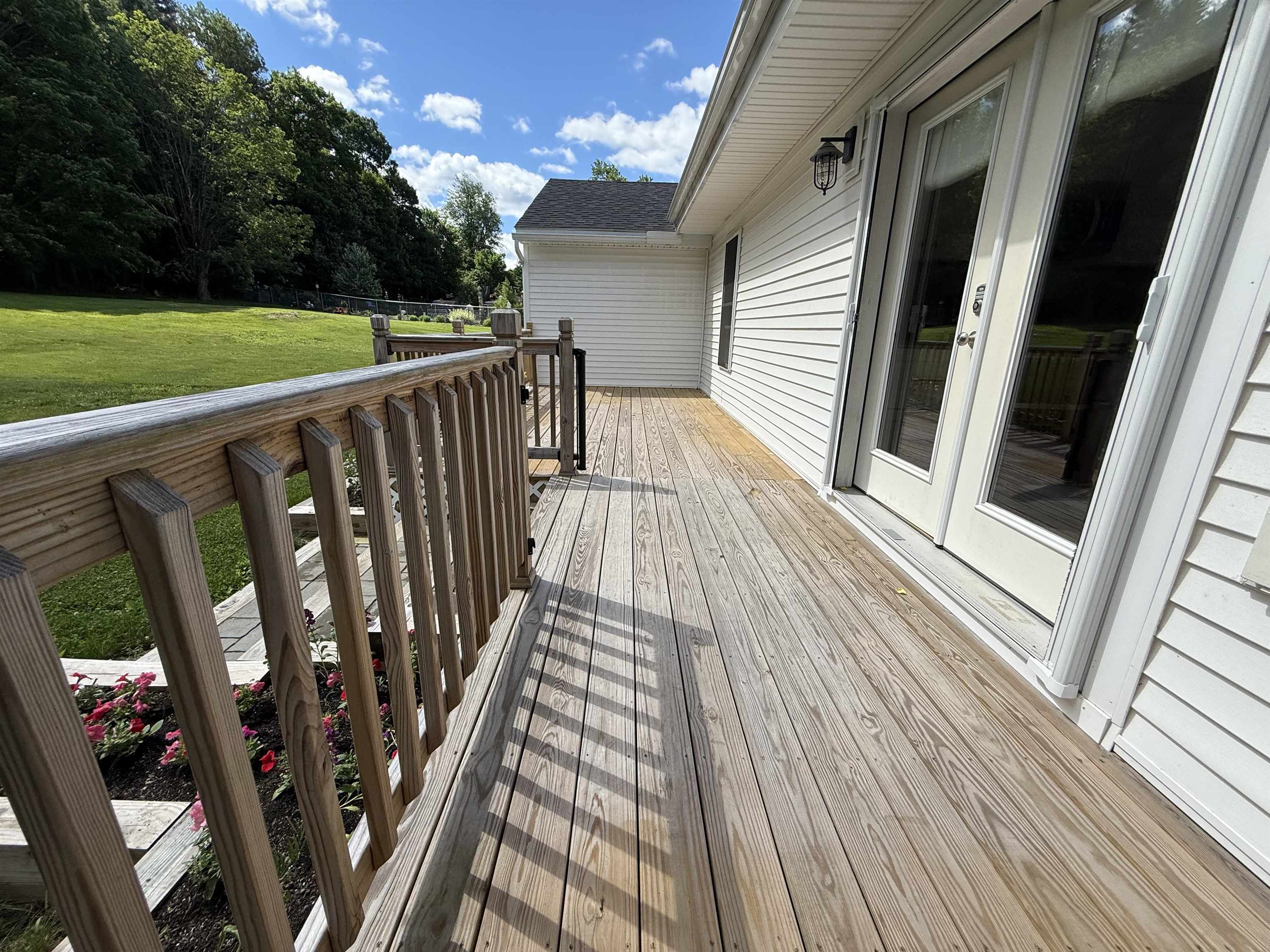 24 Main Street Hooksett, NH 03106 - Photo 14 of 15