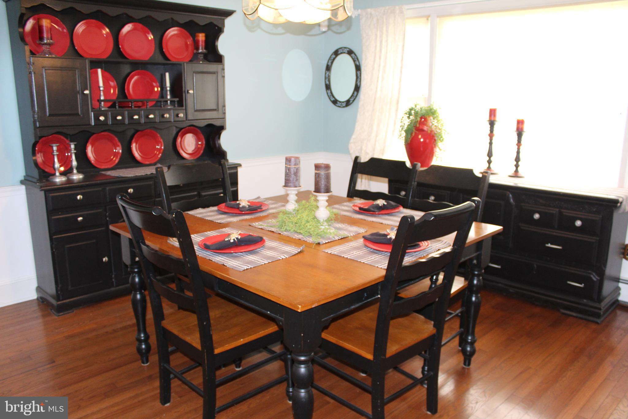 1379 Old Ford Road Huntingdon Valley, PA 19006 - Photo 12 of 38