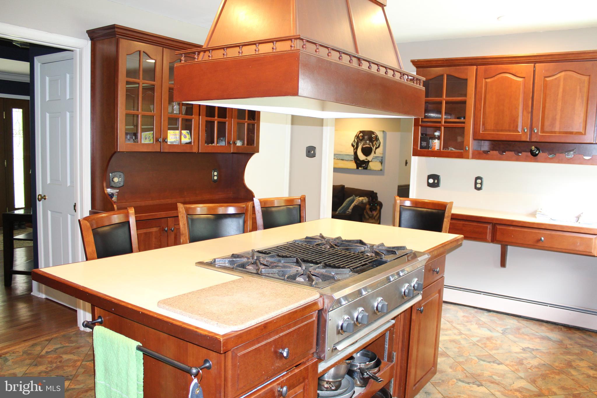 1379 Old Ford Road Huntingdon Valley, PA 19006 - Photo 14 of 38