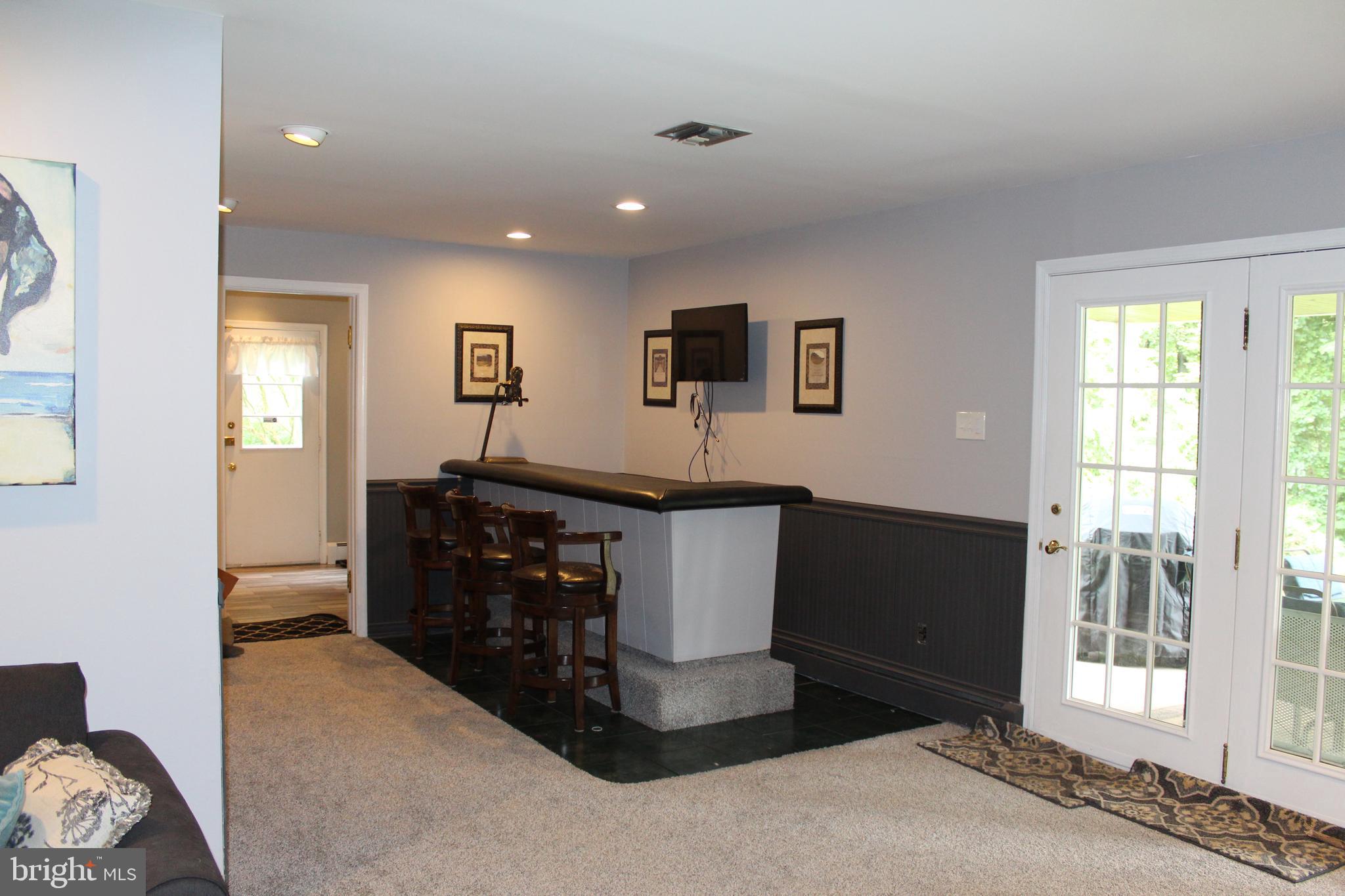 1379 Old Ford Road Huntingdon Valley, PA 19006 - Photo 17 of 38