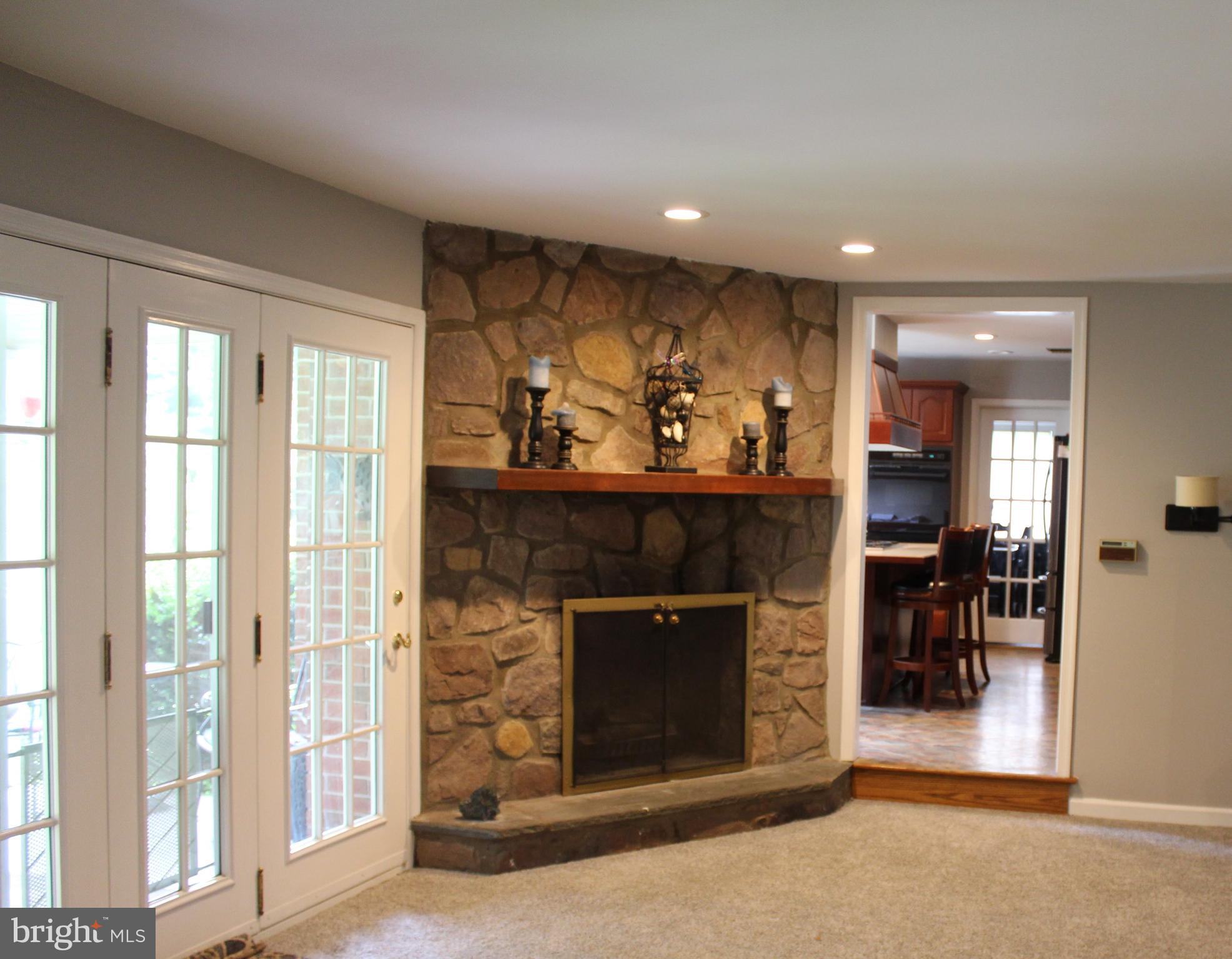 1379 Old Ford Road Huntingdon Valley, PA 19006 - Photo 18 of 38