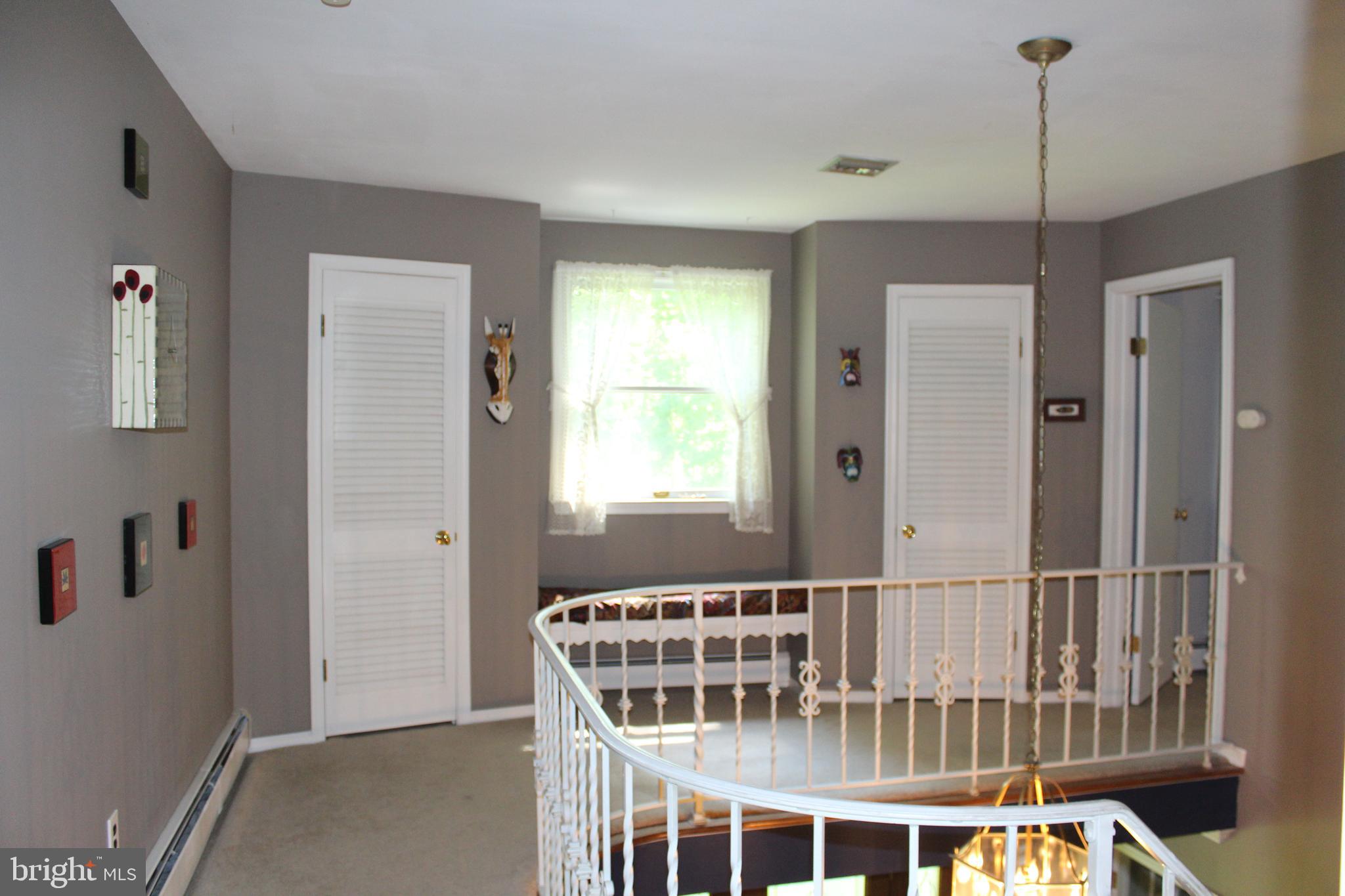1379 Old Ford Road Huntingdon Valley, PA 19006 - Photo 27 of 38