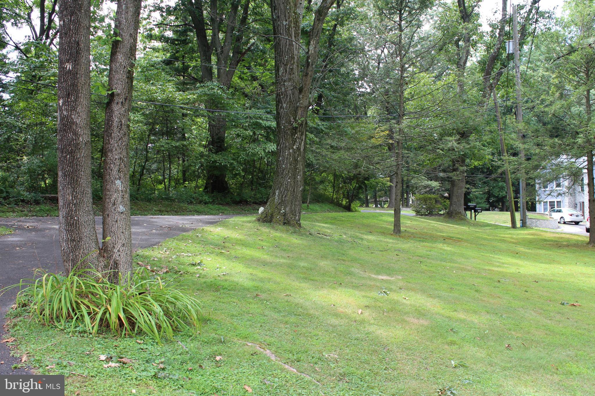 1379 Old Ford Road Huntingdon Valley, PA 19006 - Photo 38 of 38