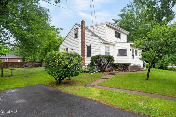 $249,900 | 30 Culver Avenue, Colonie, NY 12205
