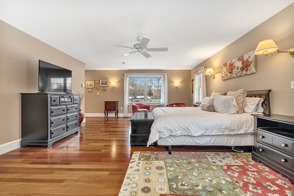 24 Mellen Street Needham, MA 02494 - Photo 15 of 41