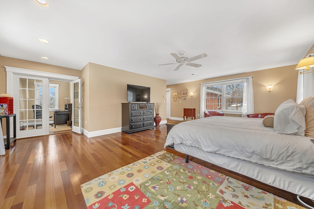 24 Mellen Street Needham, MA 02494 - Photo 17 of 41