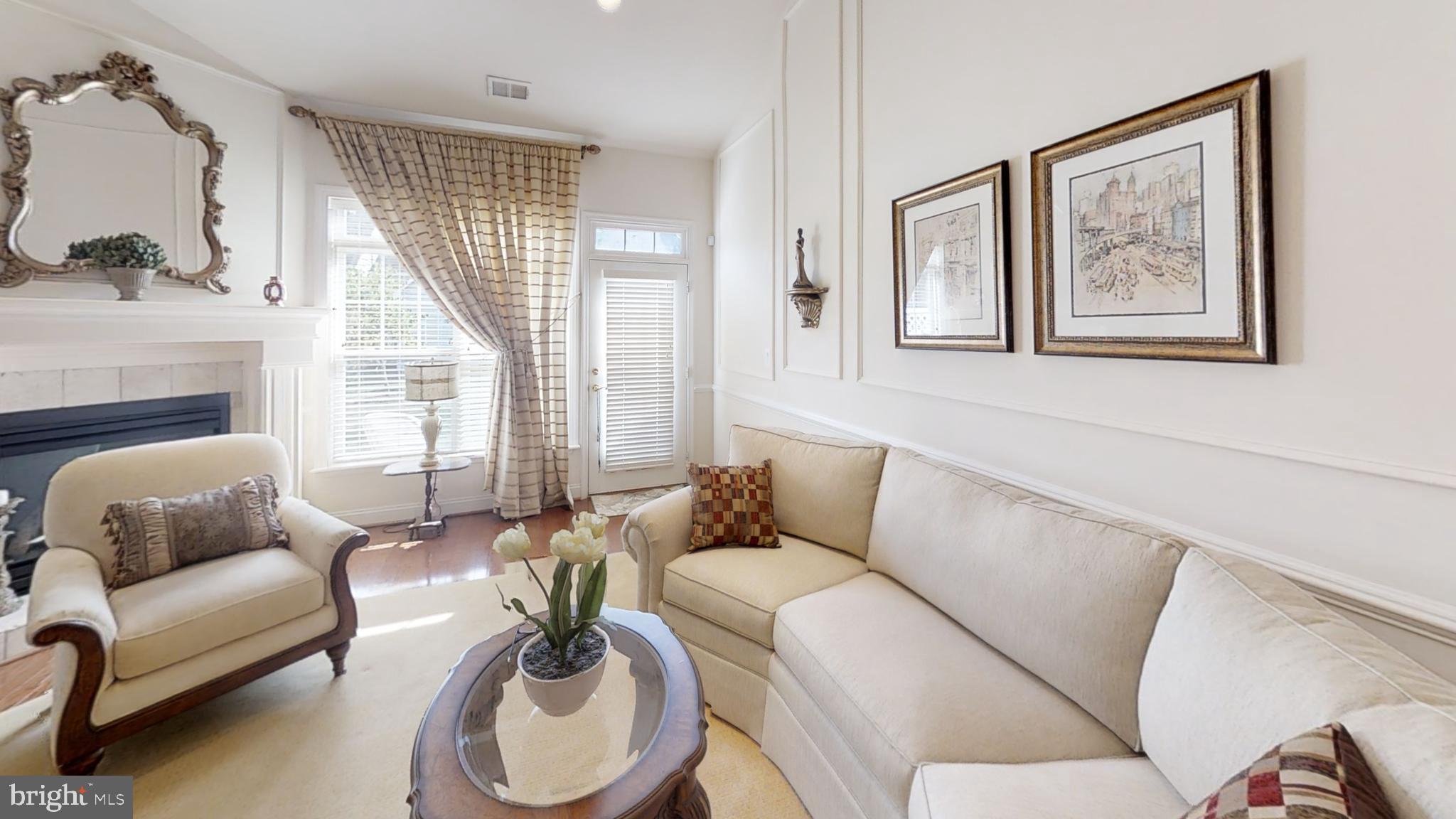 13126 Winding Trail Road Laurel, MD 20707 - Photo 19 of 57 Living room view #4