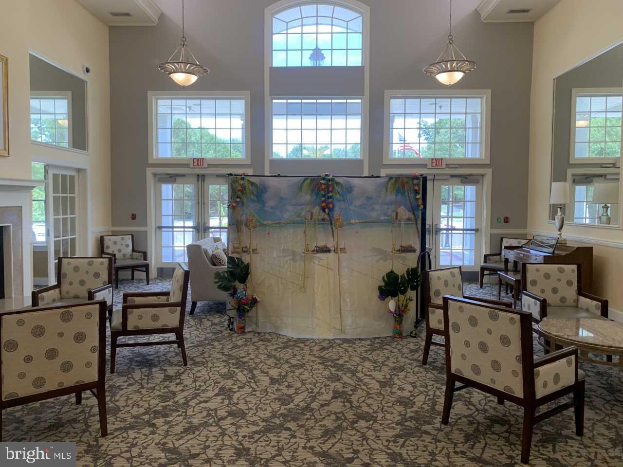 13126 Winding Trail Road Laurel, MD 20707 - Photo 45 of 57 Formal sitting area