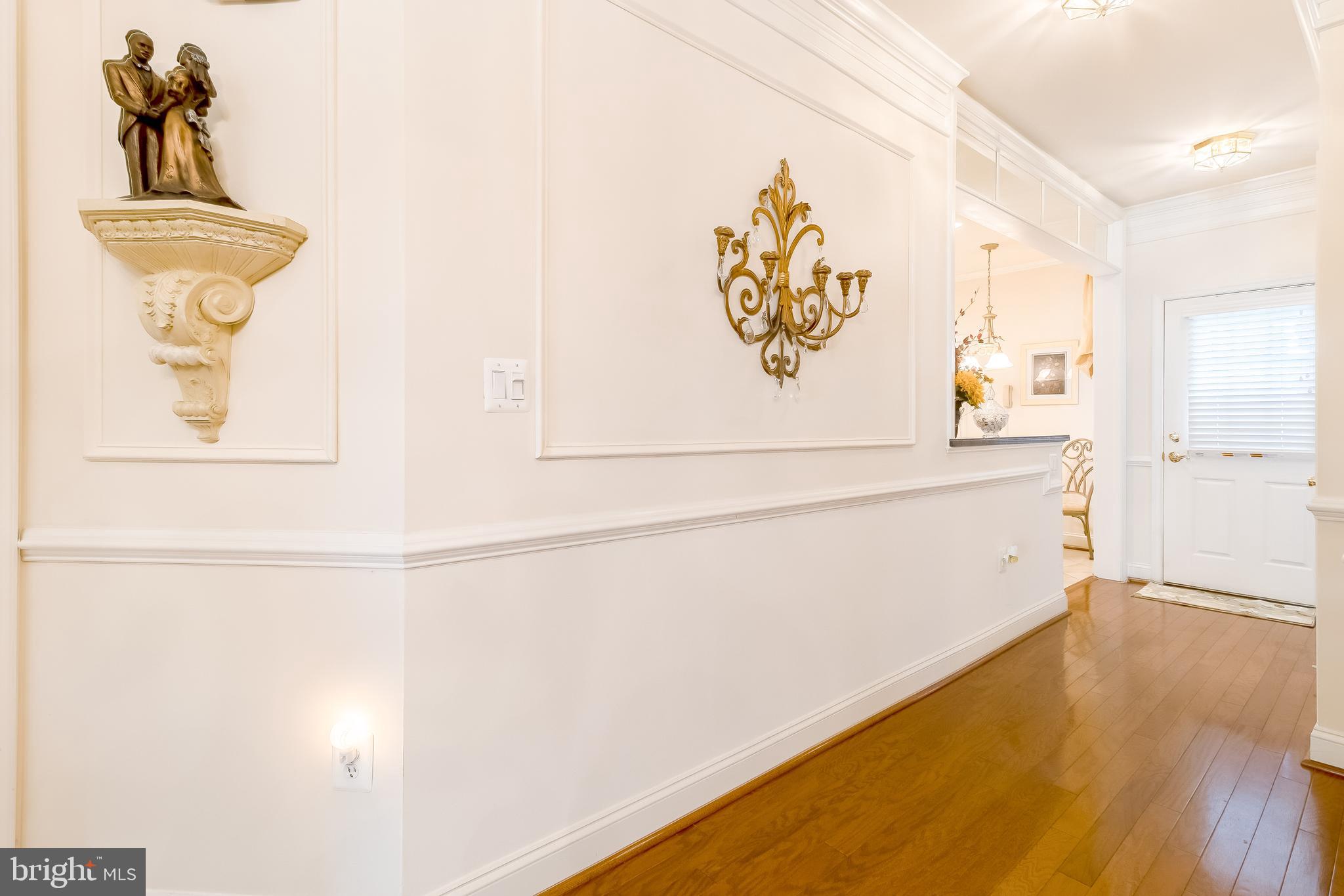 13126 Winding Trail Road Laurel, MD 20707 - Photo 10 of 57 Custom Wall finishes